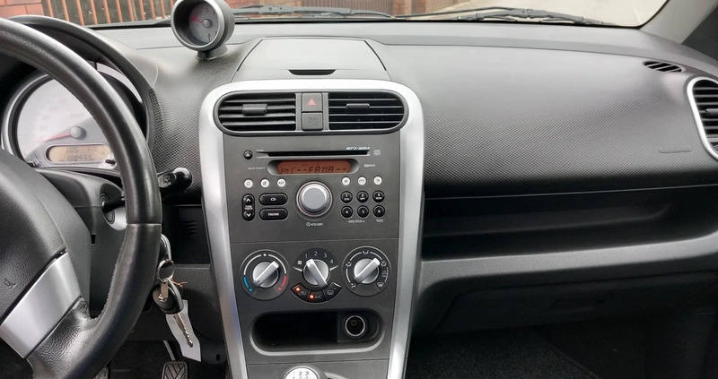 Suzuki Splash cena 12490 przebieg: 188550, rok produkcji 2009 z Kozienice małe 121